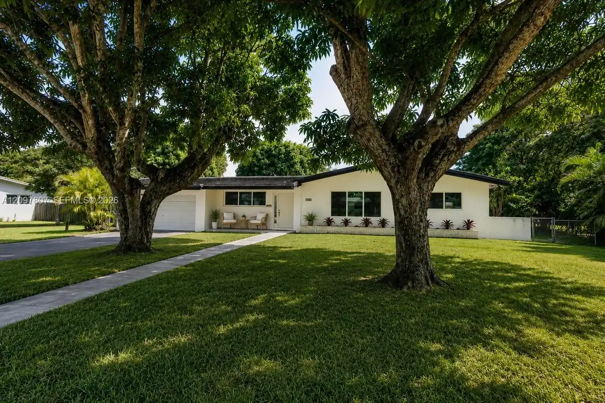 8265 SW 149th Dr, Palmetto Bay: photo 1 of 19