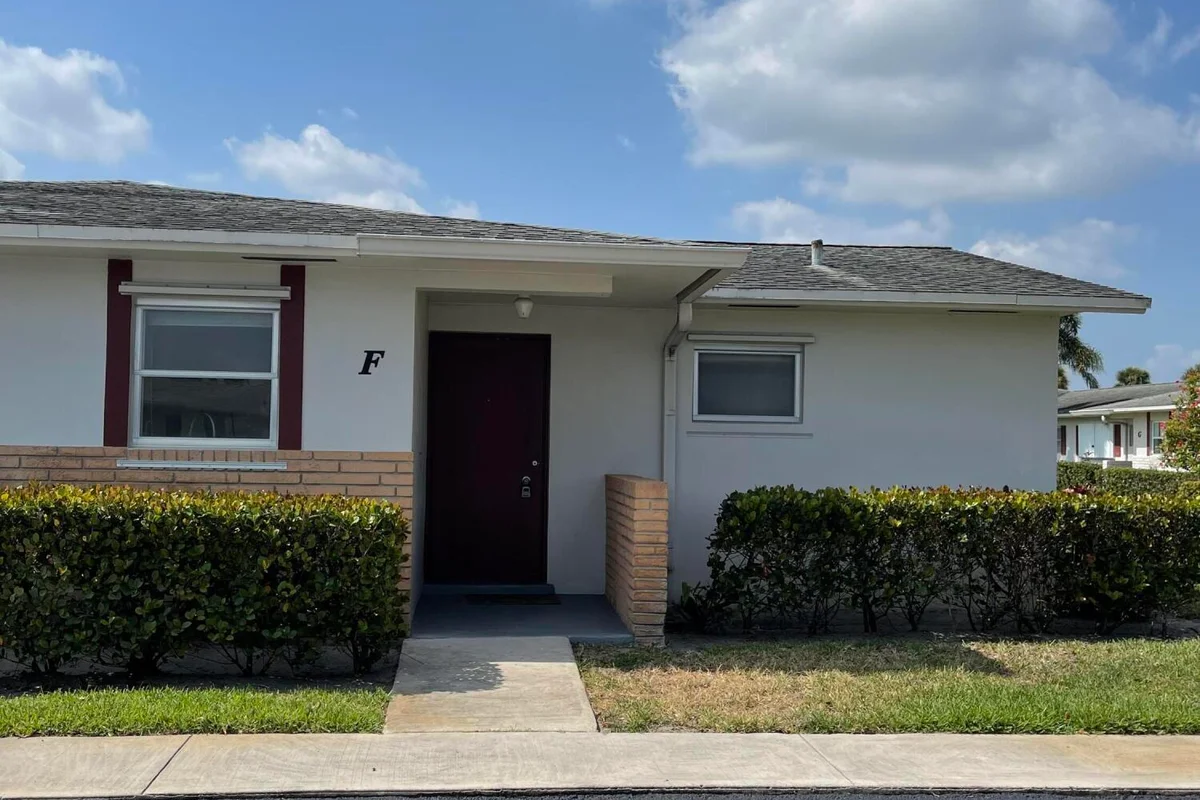 2731 Emory Dr W, West Palm Beach: photo 1 of 63