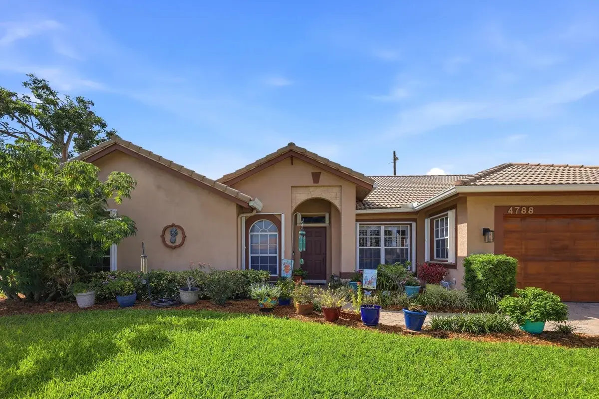 4788 Cypress Dr S, Boynton Beach: photo 1 of 37