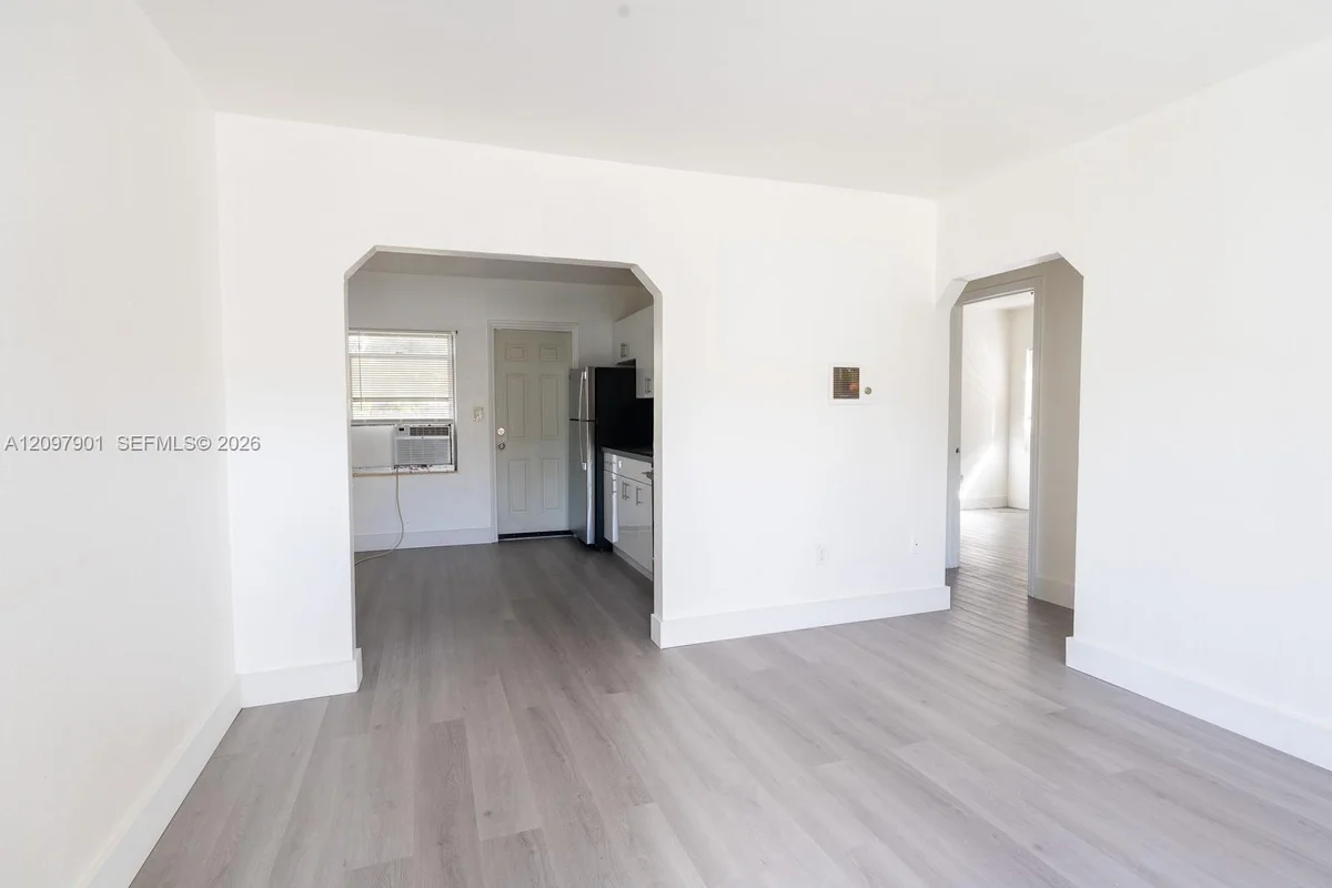 7021 NW 4th Ct #1, Miami: photo 1 of 14