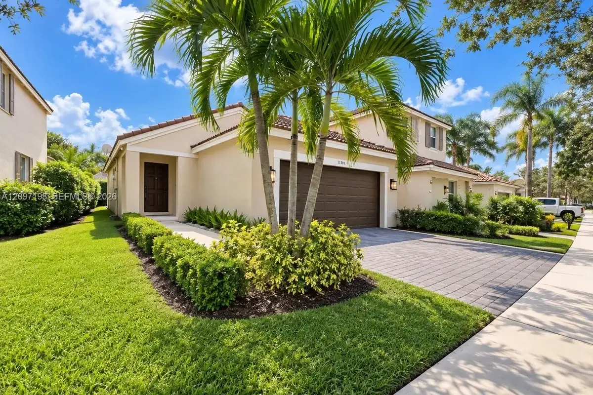 1359 Sabal Trl, Weston: photo 1 of 41