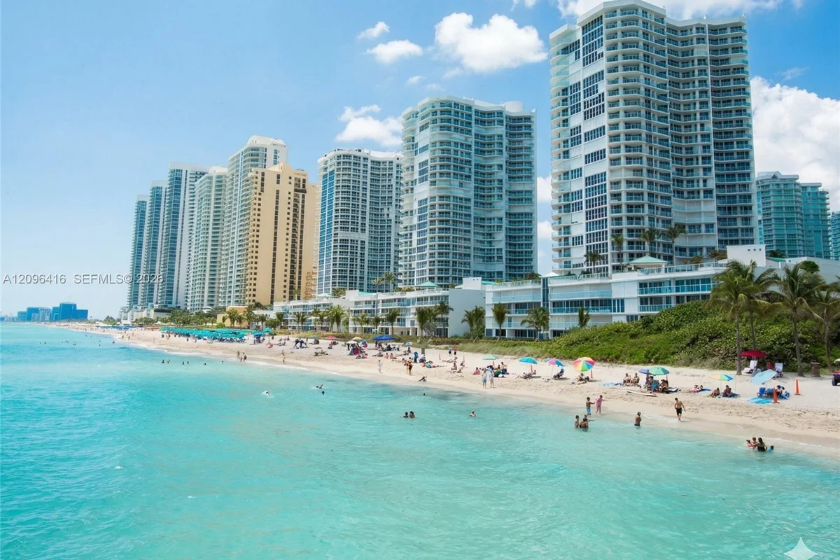 250 180th Dr #155, Sunny Isles Beach: photo 1 of 14