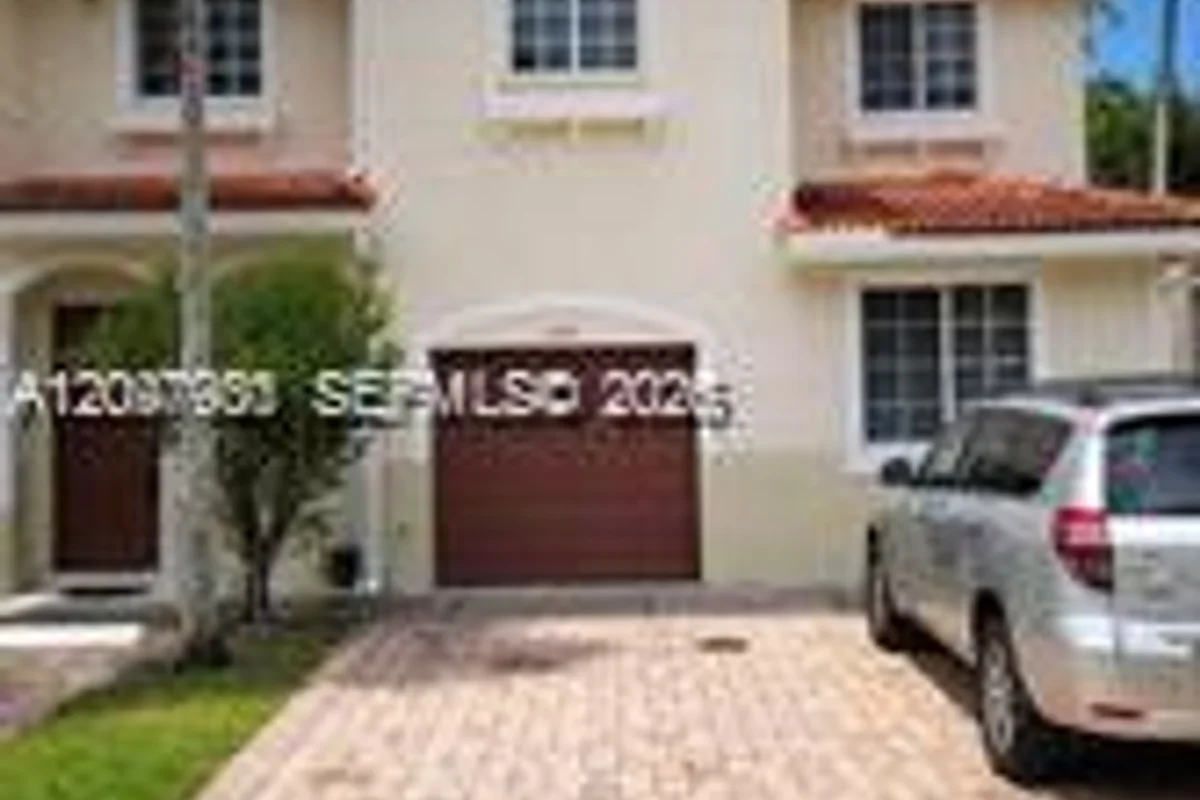 21113 NW 14th Pl #3, Miami Gardens: photo 1 of 1