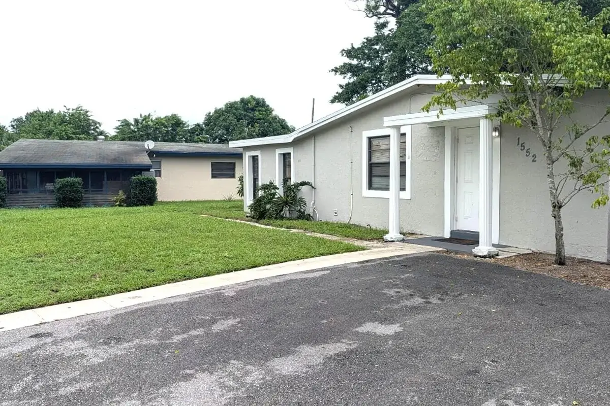 1552 NW 15th Ter, Fort Lauderdale: photo 1 of 28