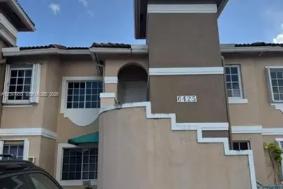 6425 SW 130th Pl #704, Miami: photo 1 of 27