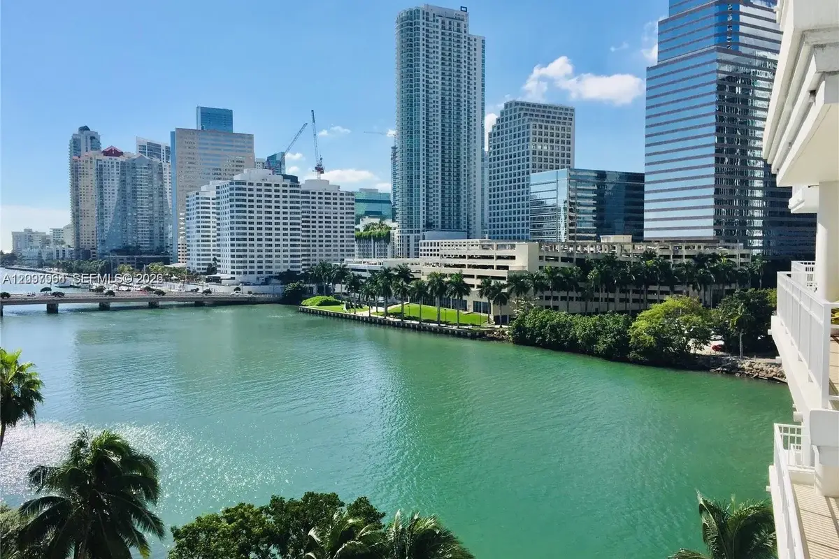 801 Brickell Key Blvd #2907, Miami: photo 1 of 2