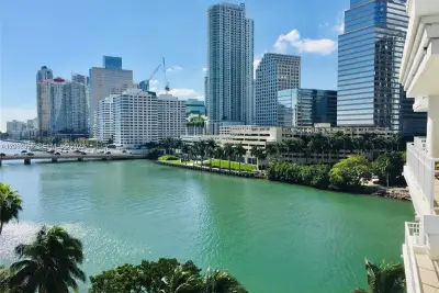 801 Brickell Key Blvd #2907, Miami: photo 1 of 2