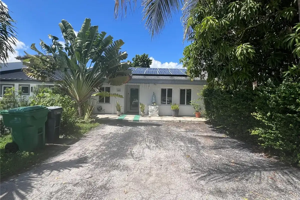 5400 SW 140th Pl, Miami: photo 1 of 23