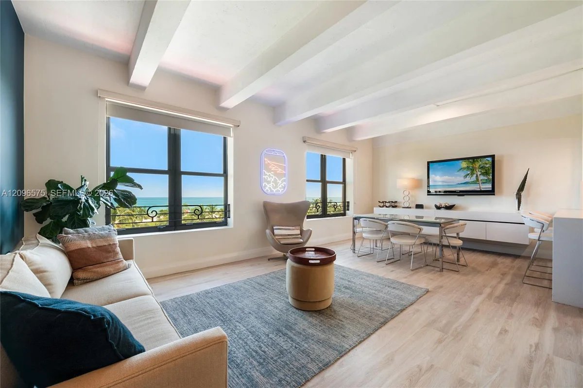 1330 Ocean Dr #R5D, Miami Beach: photo 1 of 27