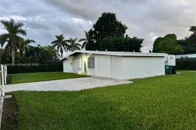 27120 SW 144th Ct, Homestead: photo 1 of 18