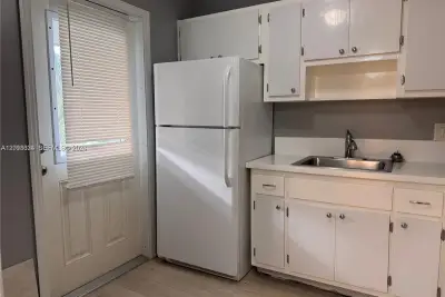3300 NE 10th Ter #37, Pompano Beach: photo 1 of 7