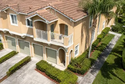 13157 SW 44th St #17106, Miramar: photo 1 of 22