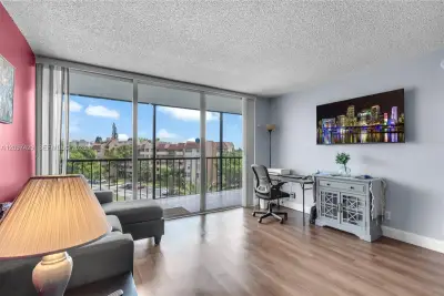 3821 Environ Blvd #502, Lauderhill: photo 1 of 30