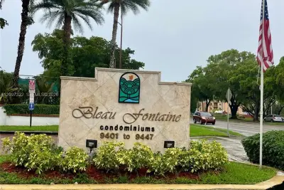 9421 Fontainebleau Blvd #208-35, Miami: photo 1 of 32