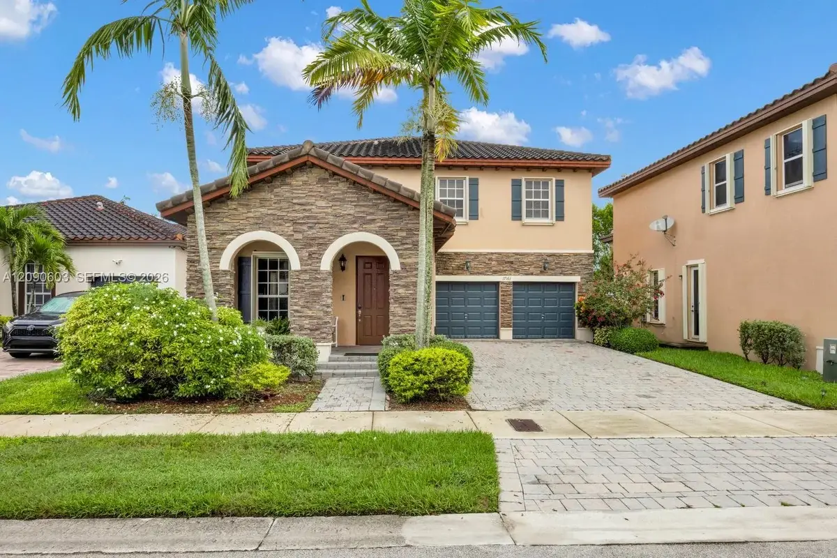 17161 SW 91st St, Miami: photo 1 of 29