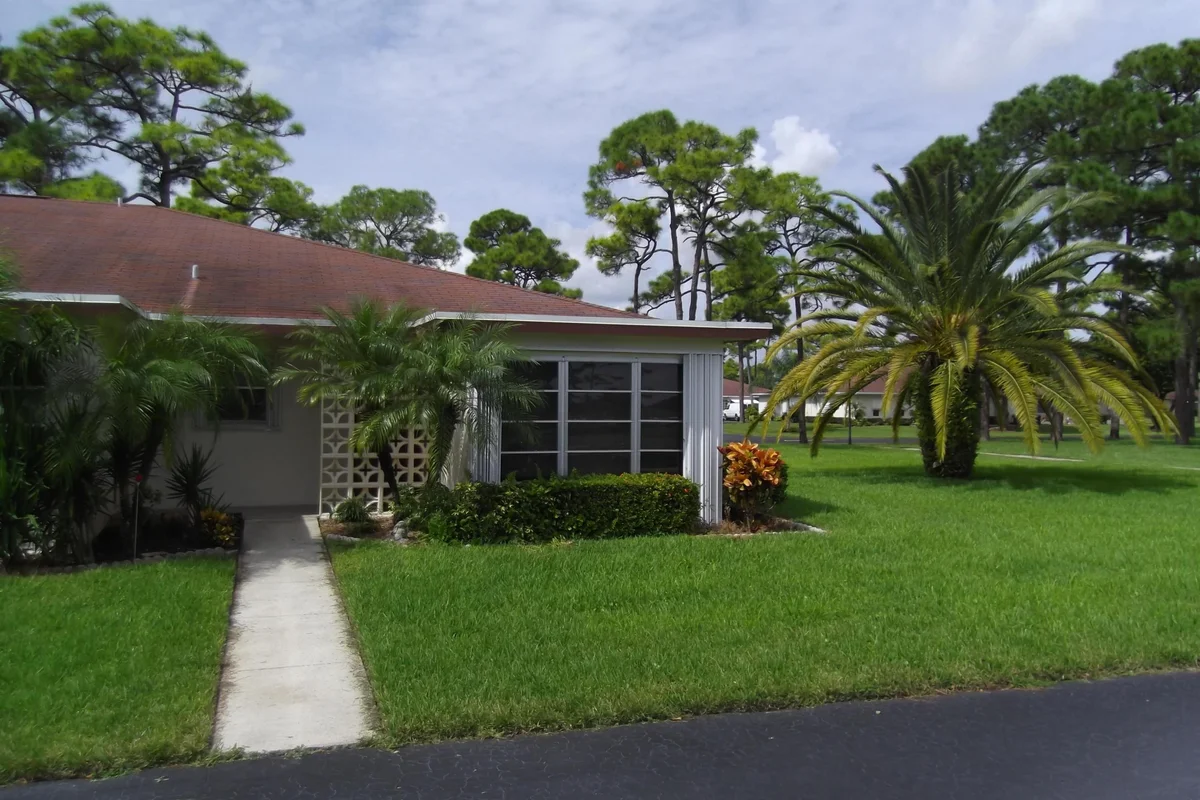 Villa in Delray Beach: photo 1 of 15