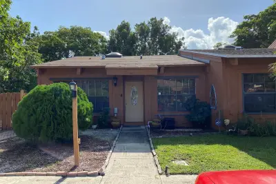 7489 NW 33rd St, Lauderhill: photo 1 of 21