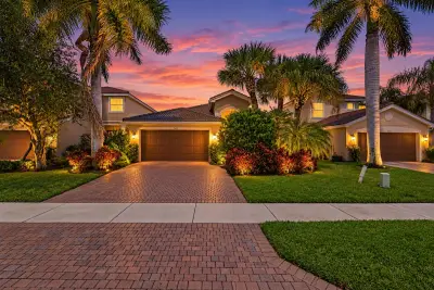7667 Corkwood Ave, Boynton Beach: photo 1 of 22