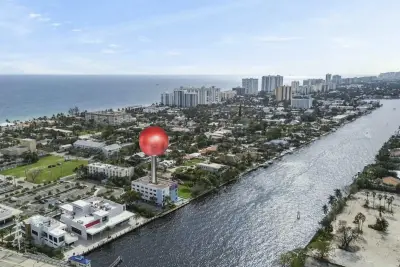105 S Riverside Dr #304, Pompano Beach: photo 1 of 29