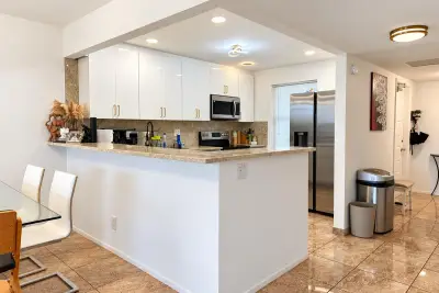 4000 Cypress Grove Way #410, Pompano Beach: photo 1 of 12