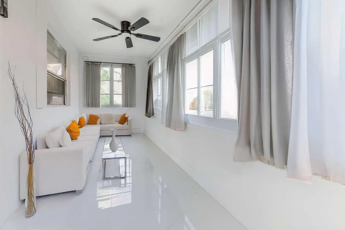 2401 NW 41st Ave #101, Lauderhill: photo 1 of 16