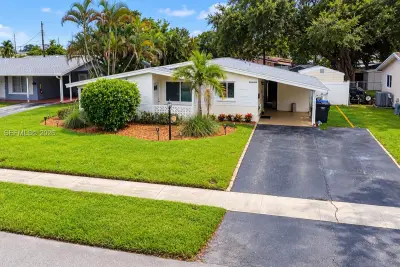 6520 Coolidge St, Hollywood: photo 1 of 47