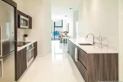 851 NE 1st Ave #510, Miami: photo 1 of 24