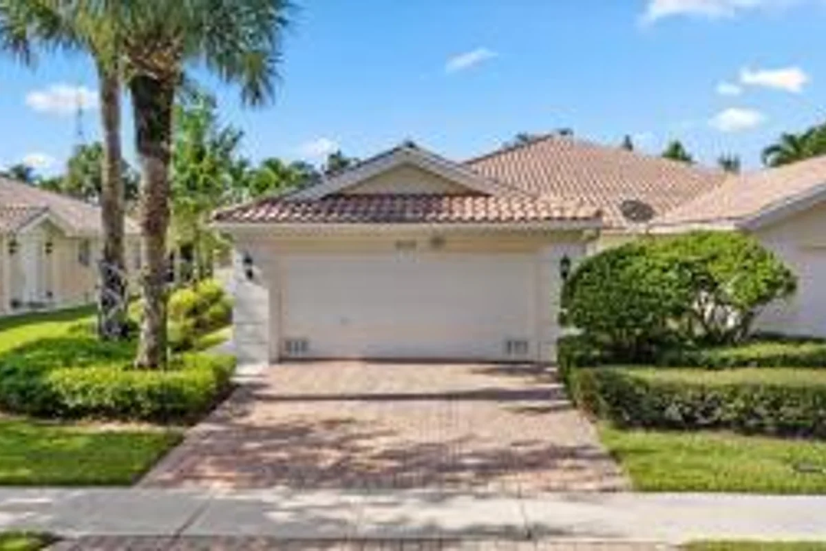 8038 Montserrat Pl, Wellington: photo 1 of 1