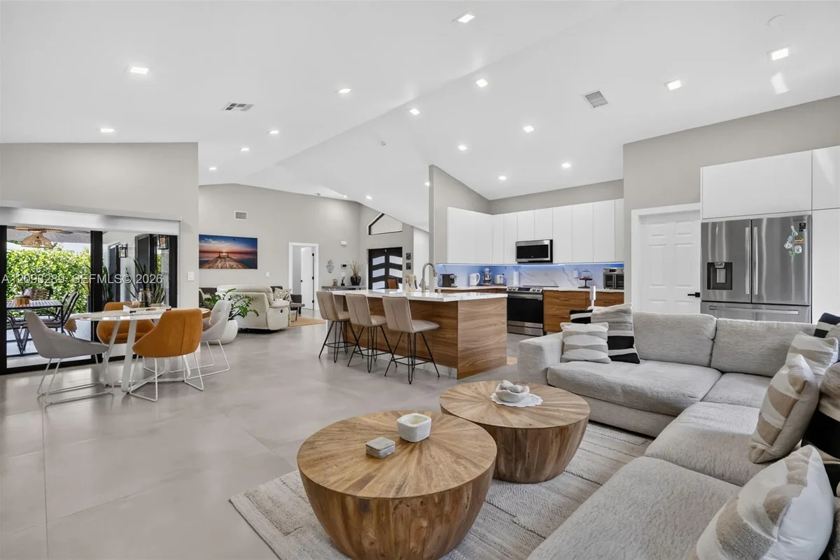 981 SW 126th Way, Davie: photo 1 of 78