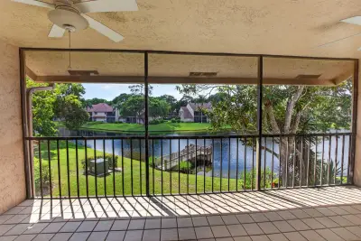 5621 Coach House Cir, Boca Raton: photo 1 of 26