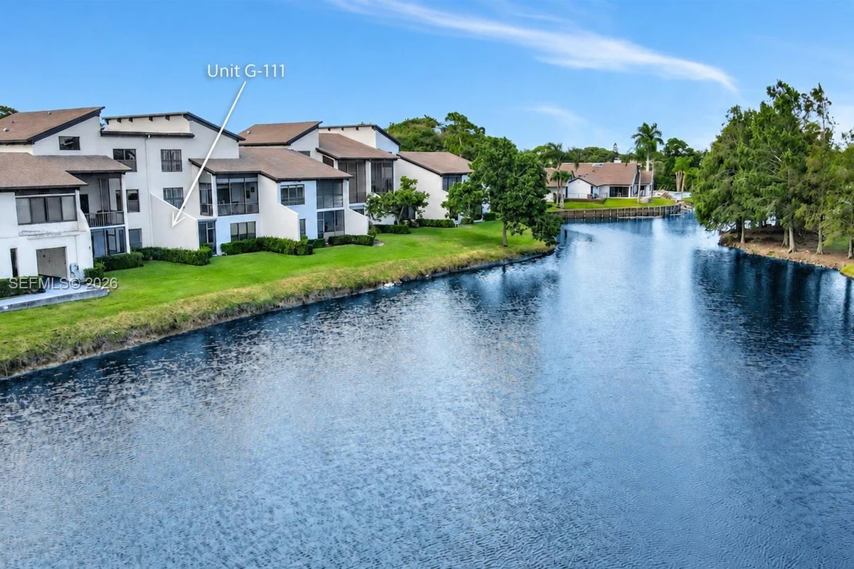 900 Greensward Ln #111-G, Delray Beach: photo 1 of 47