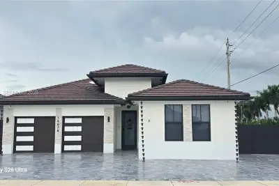 14678 SW 22nd Ter, Miami: photo 1 of 77