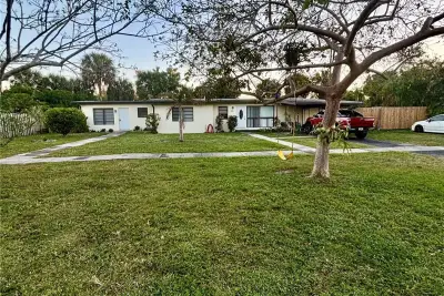 4380 SW 11th St, Plantation: photo 1 of 18