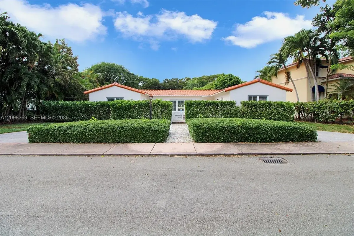 1110 Wallace St, Coral Gables: photo 1 of 35