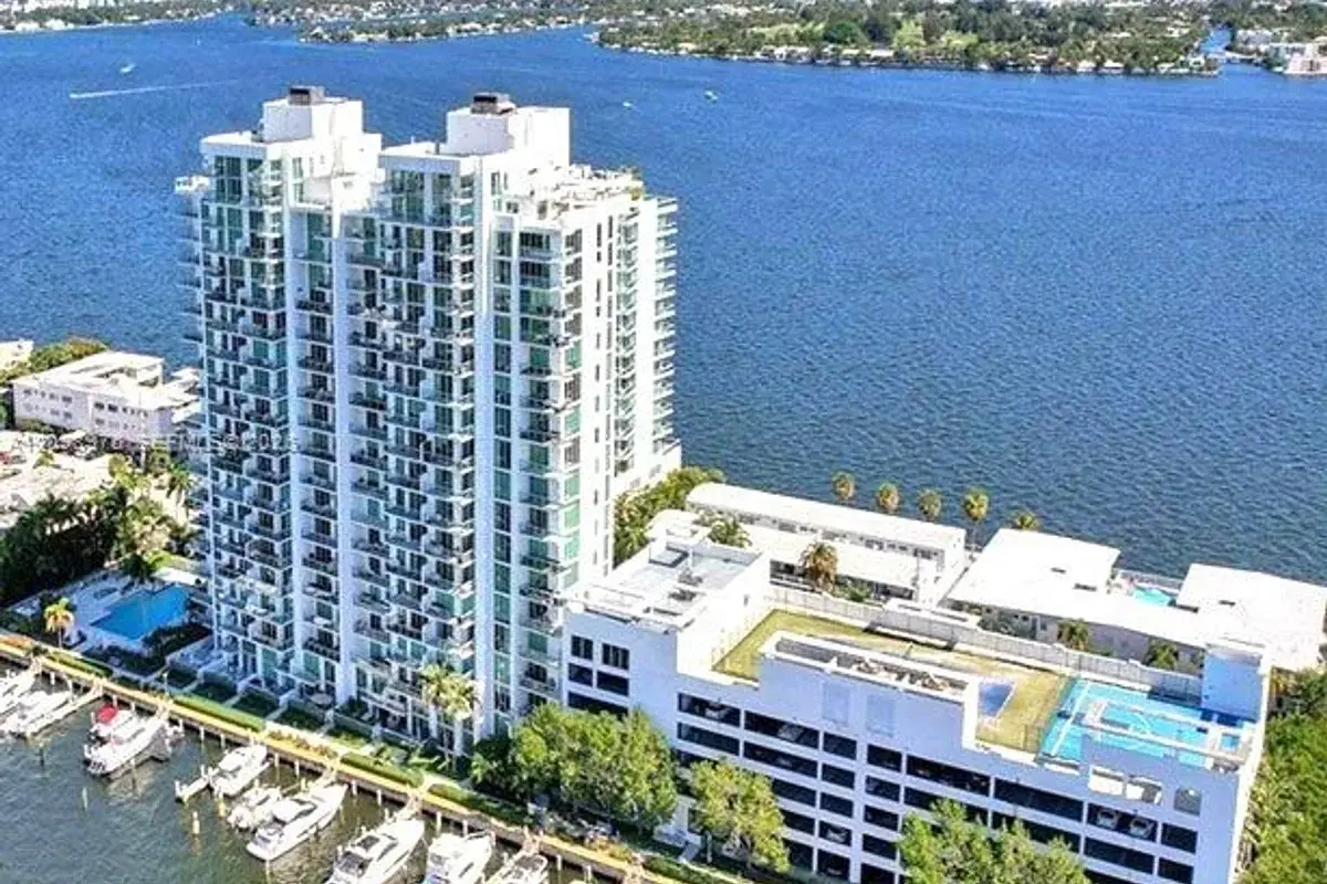 7928 East Dr #1403, North Bay Village: photo 1 of 1