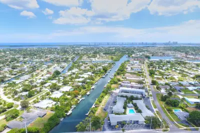 510 Prosperity Farms Rd #7B, North Palm Beach: photo 1 of 18