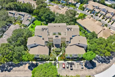 326 Oak Harbour Dr, Juno Beach: photo 1 of 72