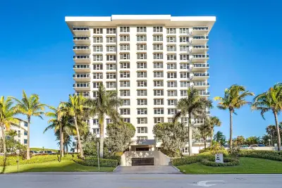 2066 N Ocean Blvd #4nw, Boca Raton: photo 1 of 37