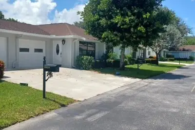 9825 Walnut Tree Way, Boynton Beach: photo 1 of 18