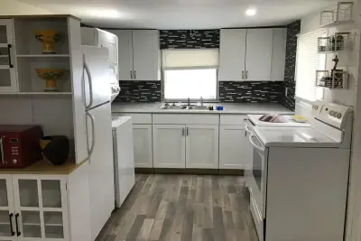 2886 Croton Ln, West Palm Beach: photo 1 of 33