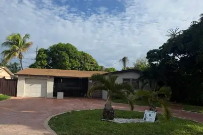 7501 Dilido Blvd, Miramar: photo 1 of 4
