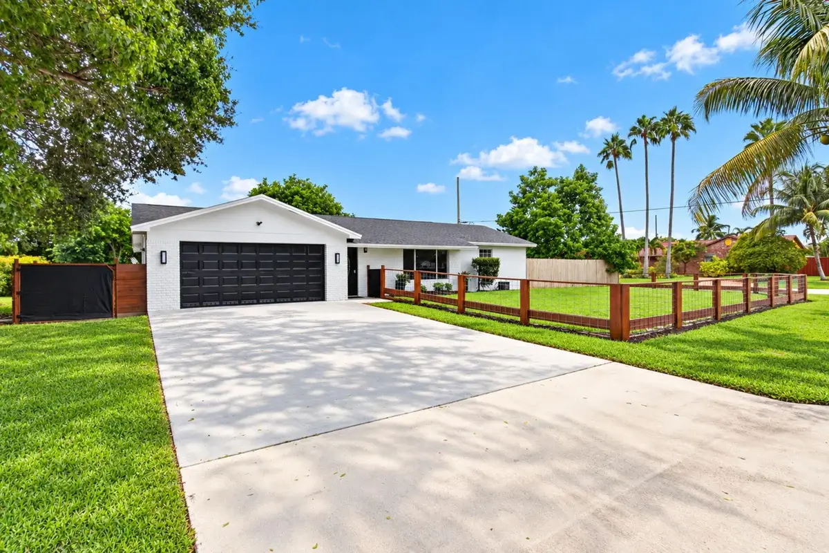 3120 Mariner Way, Lake Worth: photo 1 of 52
