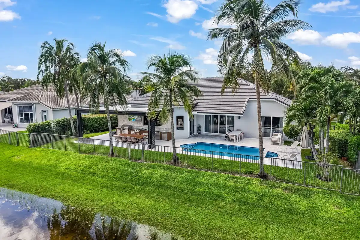 2678 Meadowood Dr, Weston: photo 1 of 71