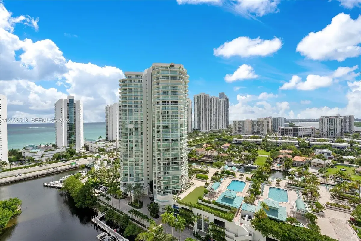 250 Sunny Isles Blvd #3-PH5, Sunny Isles Beach: photo 1 of 19