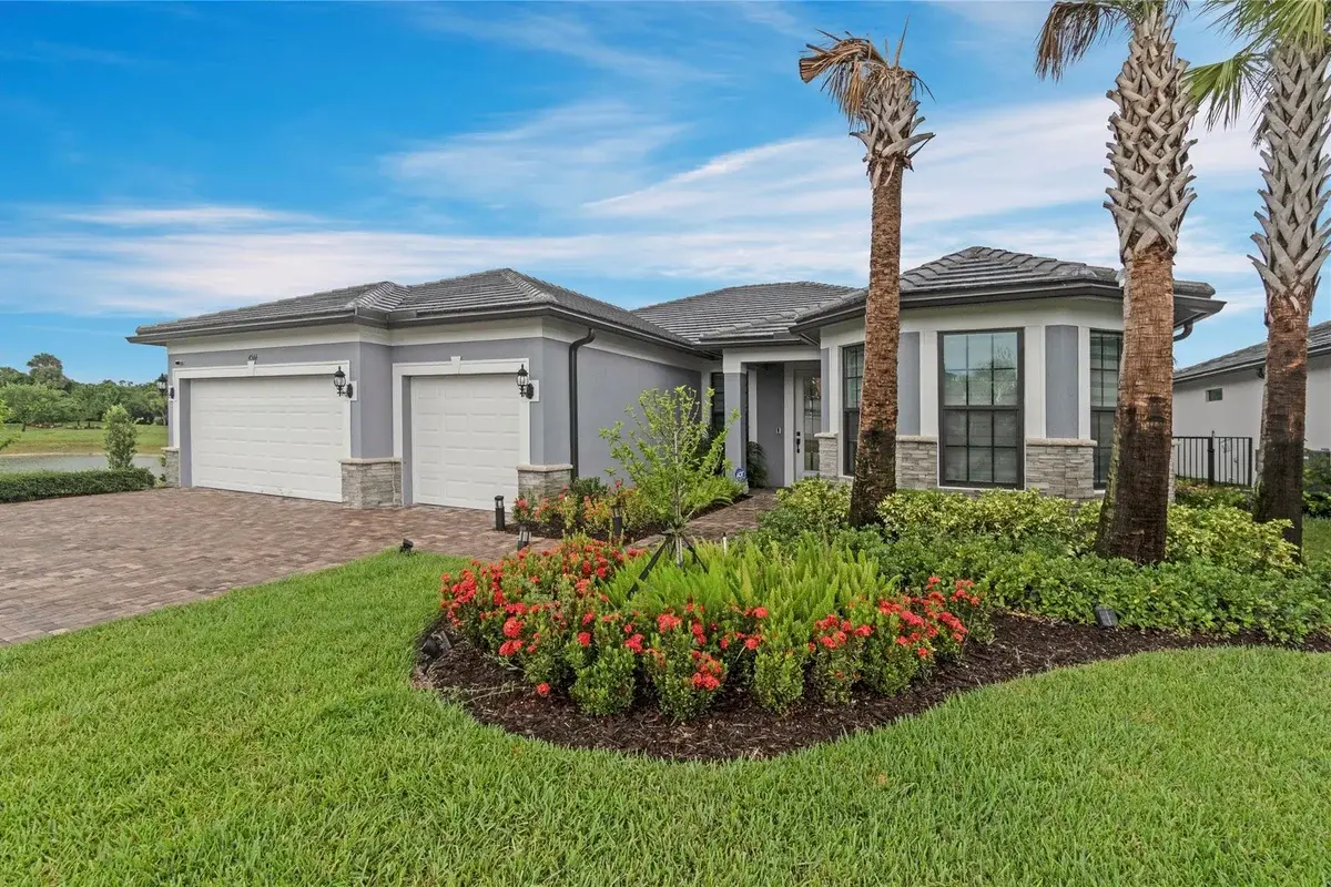 4566 Silverwood Ln N, Oakland Park: photo 1 of 55