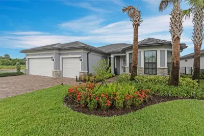4566 Silverwood Ln N, Oakland Park: photo 1 of 55