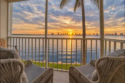 101 Doolen Ct #205, North Palm Beach: photo 1 of 39