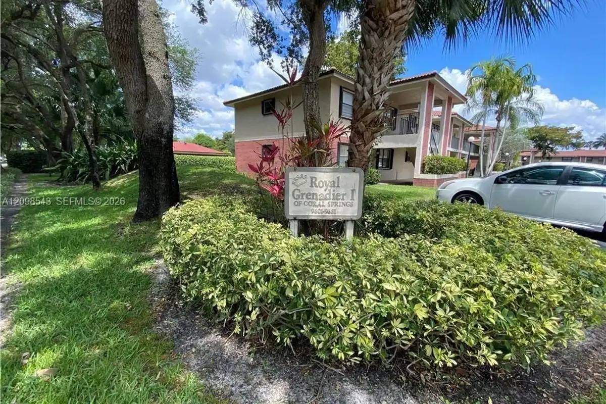 9643 NW 4th St #5B, Coral Springs: photo 1 of 37