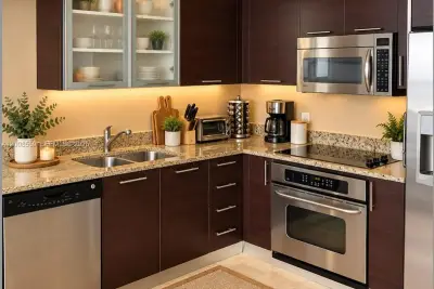 41 SE 5th St #514, Miami: photo 1 of 12
