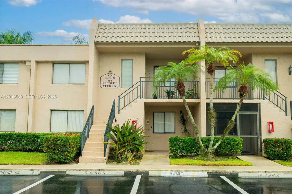 350 Racquet Club Rd #102, Weston: photo 1 of 31